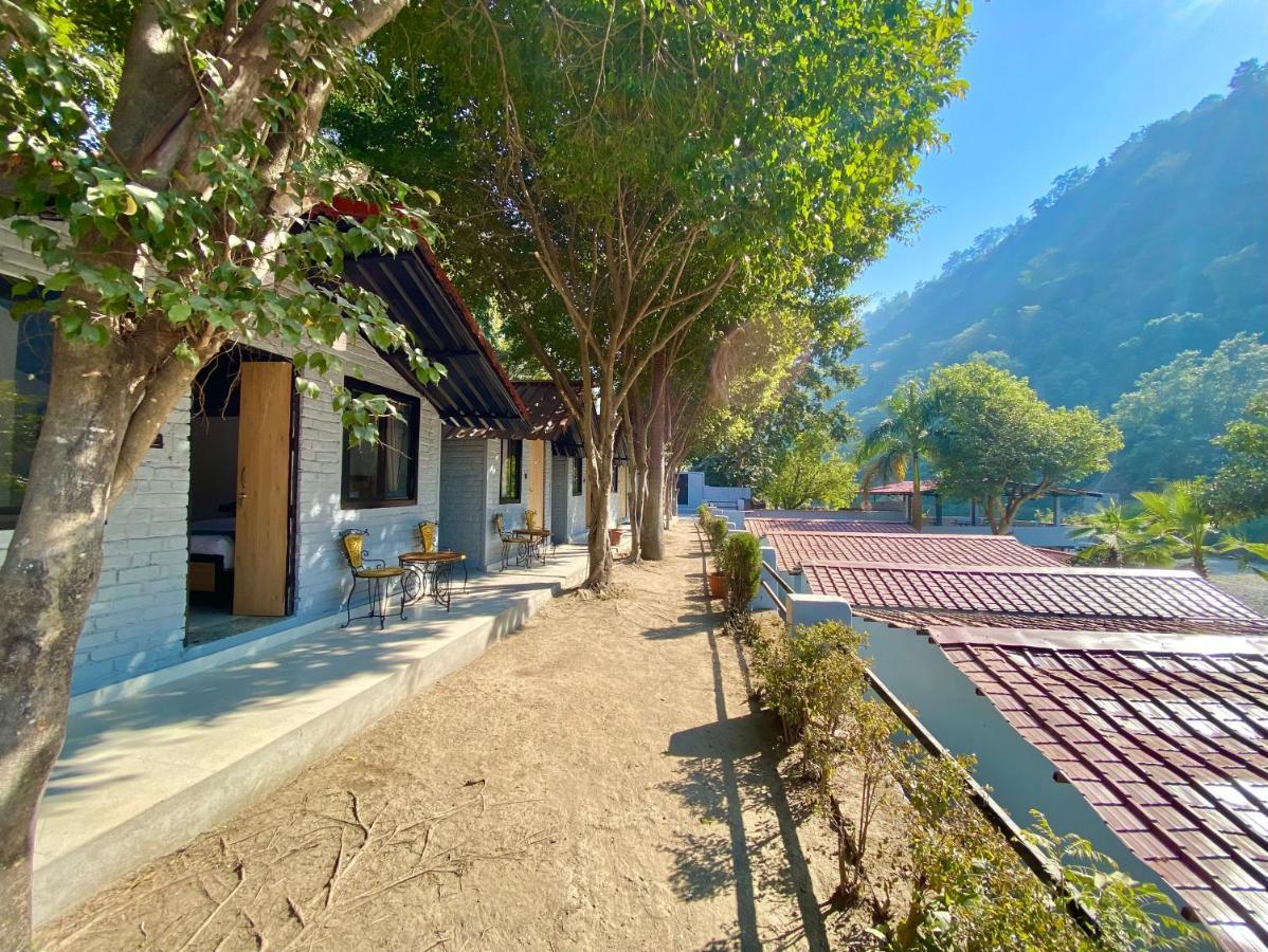 Euphoric River Resort Rishīkesh Exterior foto