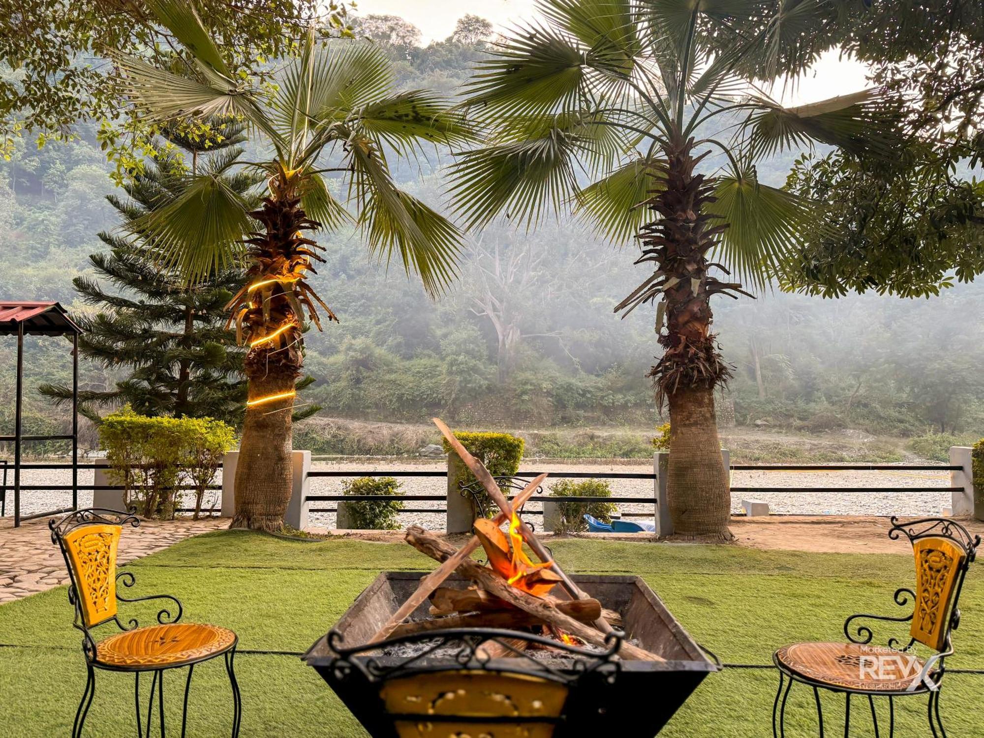 Euphoric River Resort Rishīkesh Exterior foto